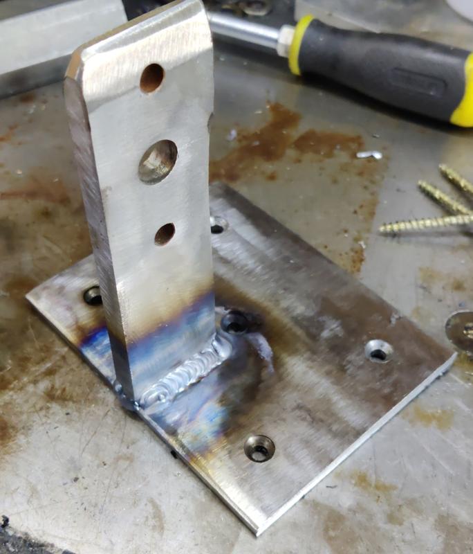 welded_bracket_800.jpg